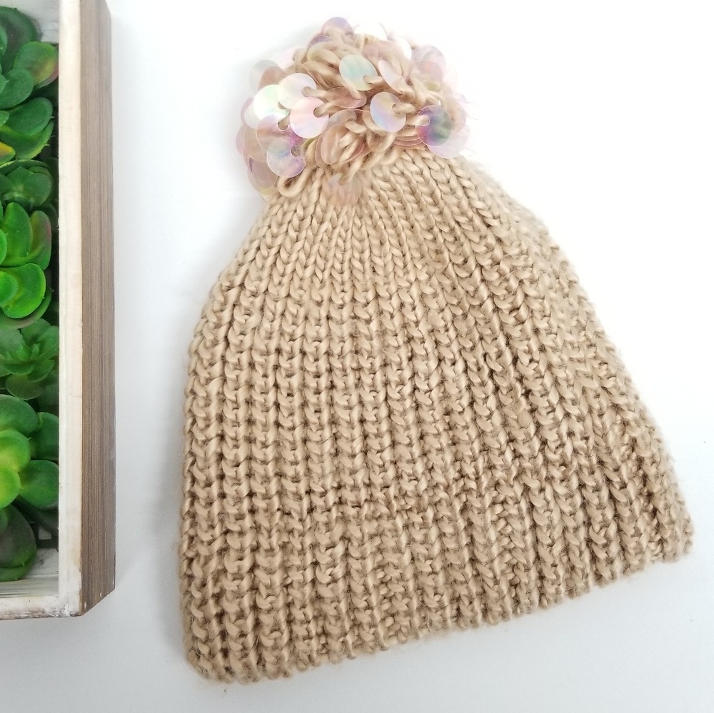 ✅ GAP Knit Hat NWT
